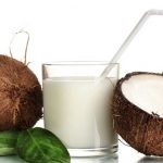 Latte di cocco, calorie, benefici e ricetta